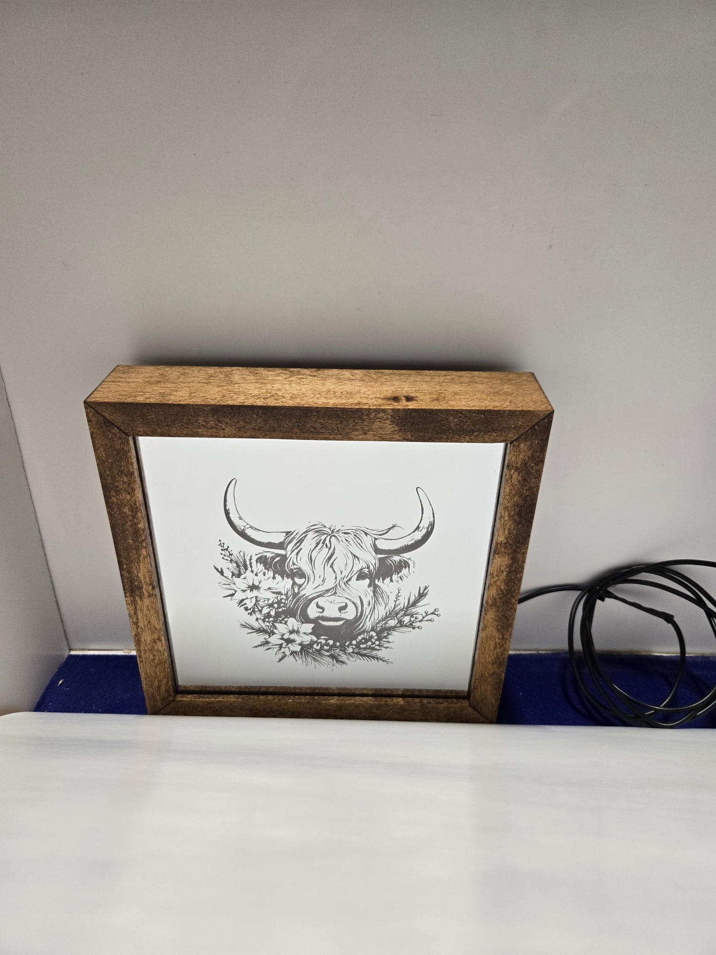 Highlander Light Box