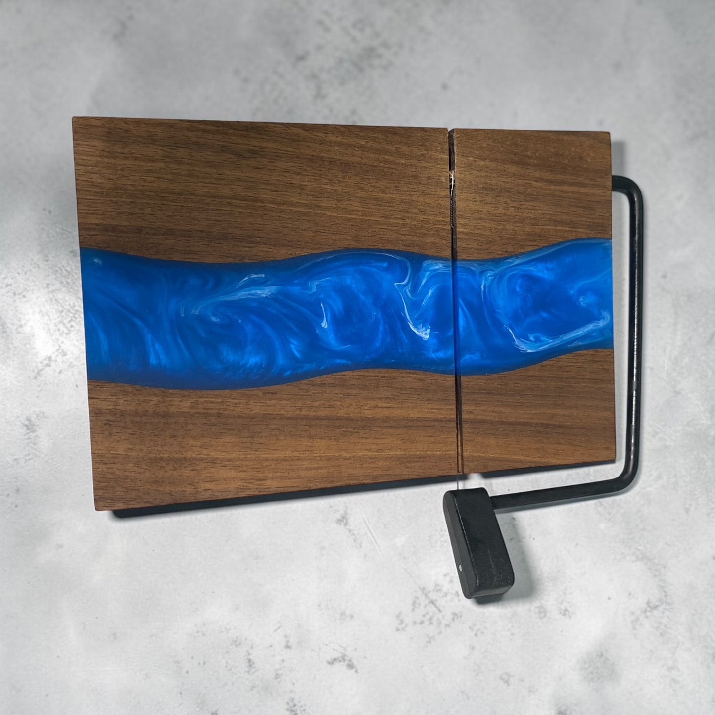 Epoxy Cheese Slicer-Blue