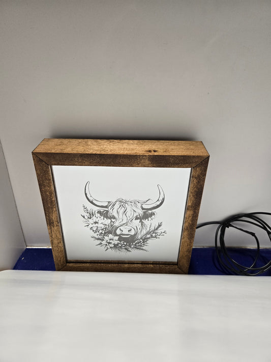 Highlander Mirror Light Box