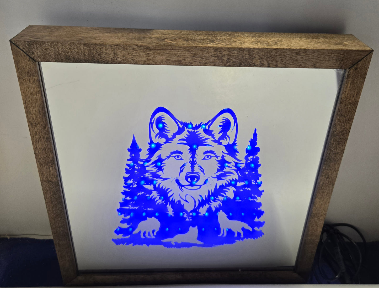 Wolf Mirror Light Box
