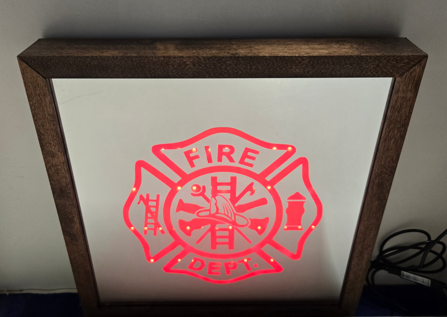 Maltese Cross Mirror Light Box