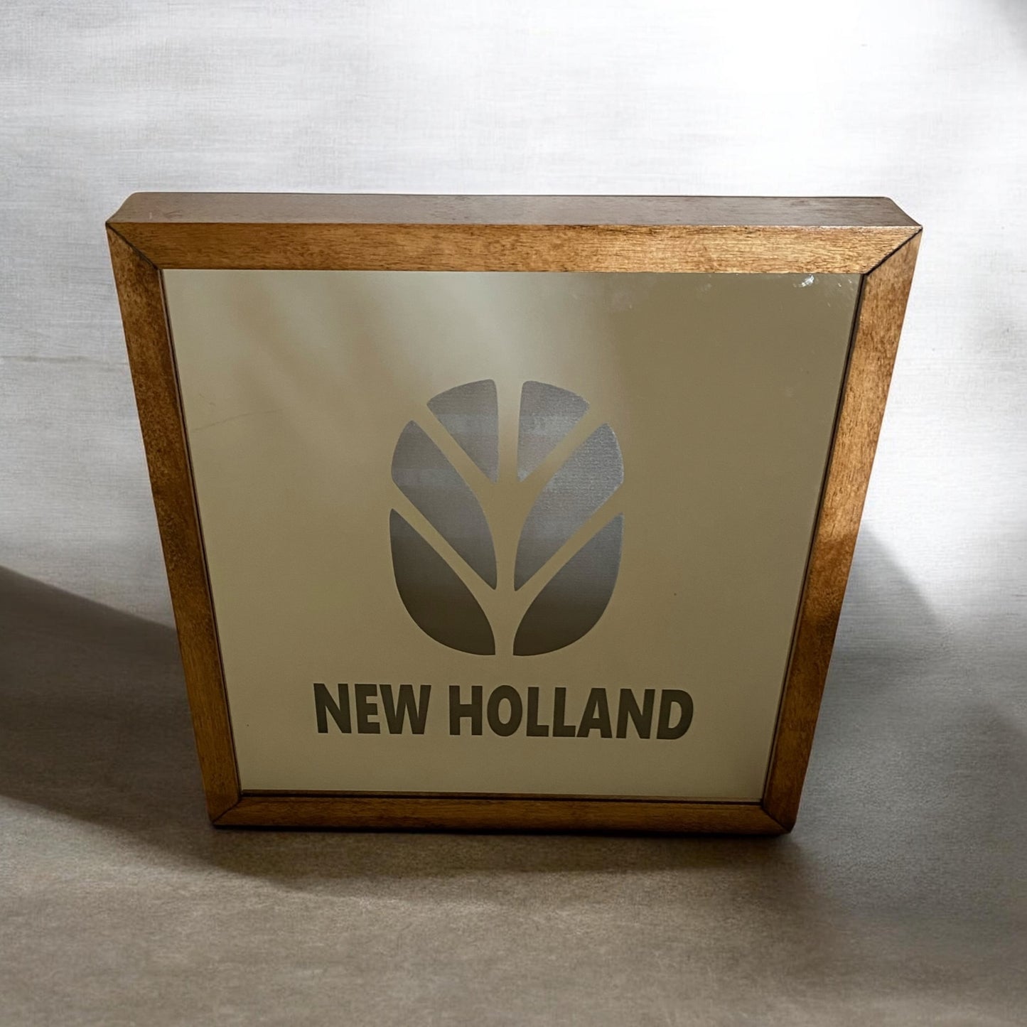 New Holland Light Box