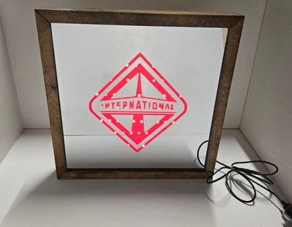 International Semi Light Box
